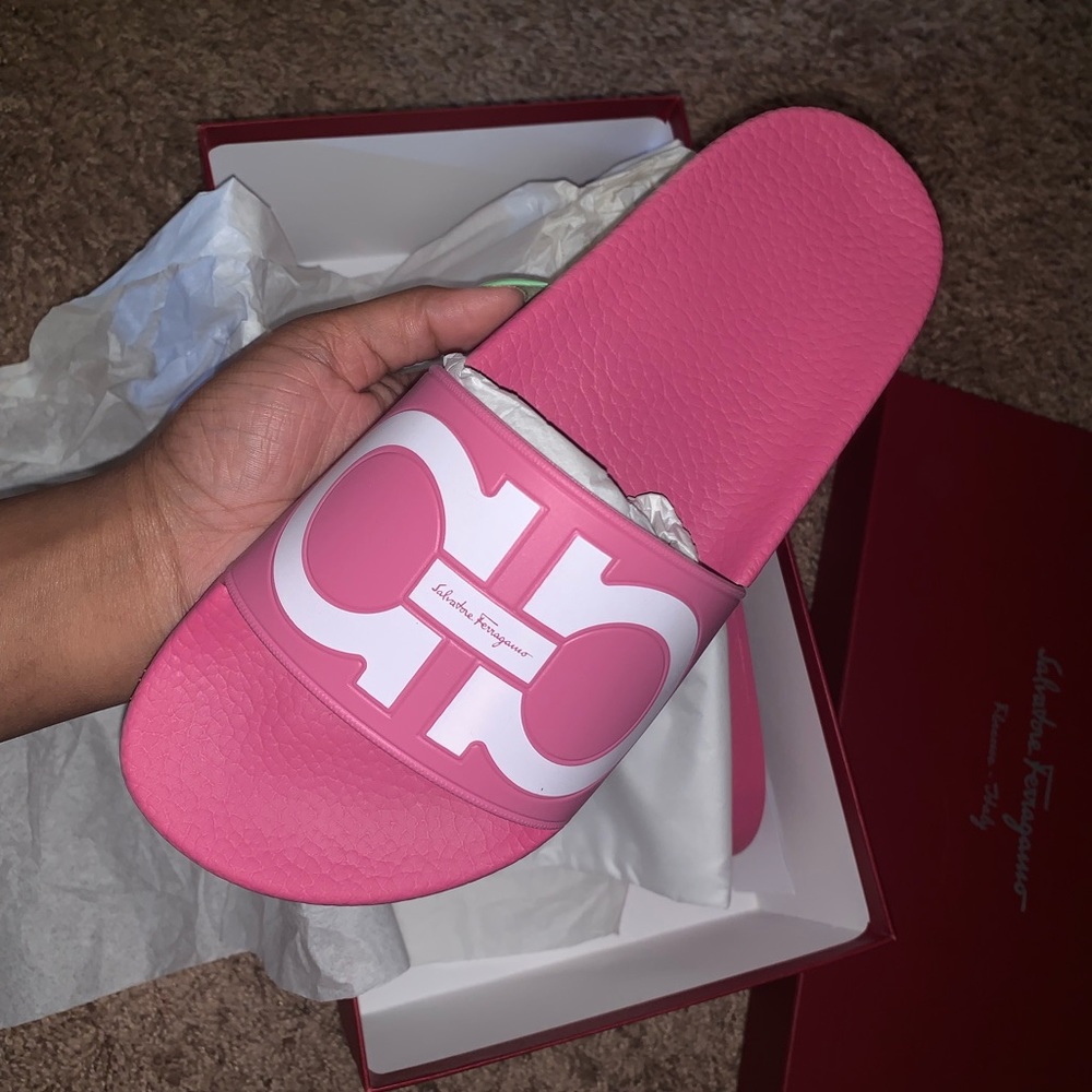 Pink Salvatore Ferragamo Slides - Picture 2 of 3
